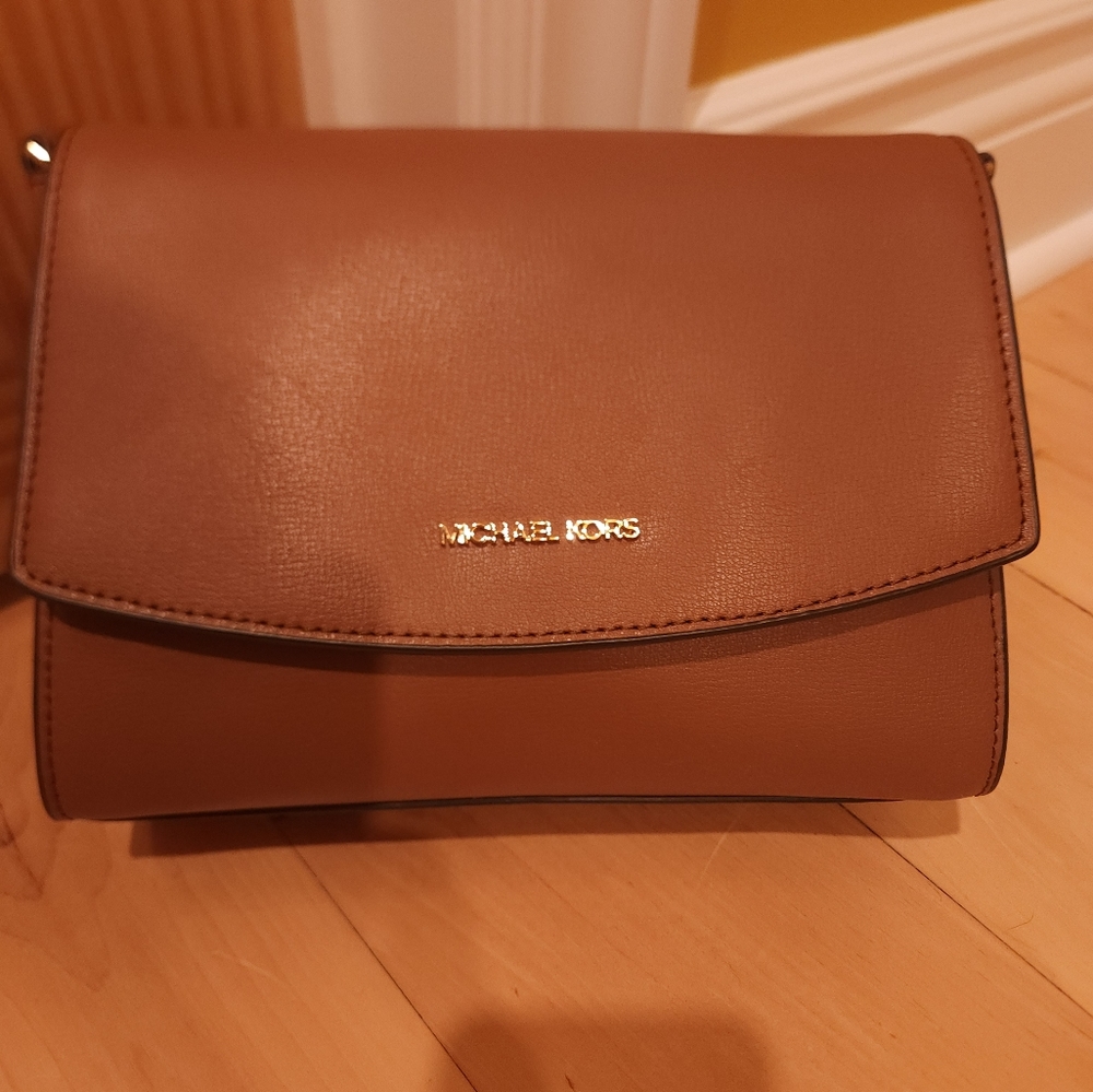 NWOT Michael Kors cross body